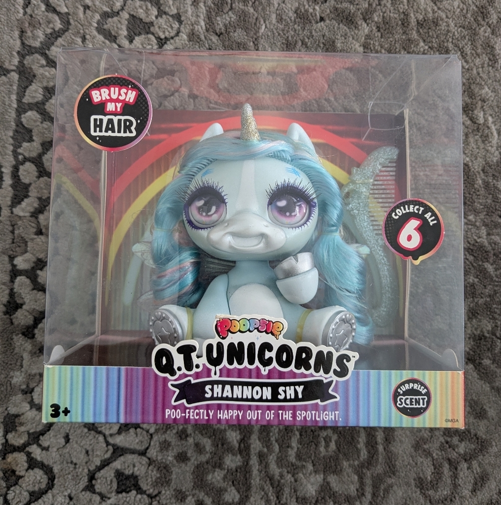 Poopsie Q.T. Unicorns Shannon Shy Series 1